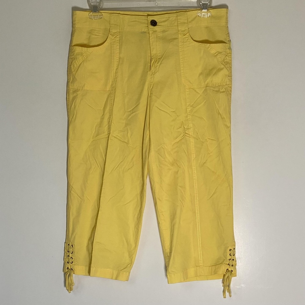 Khakis & Co Pants Womens 10 Yellow Twill Capri Lace Up Hem Pockets Stretch